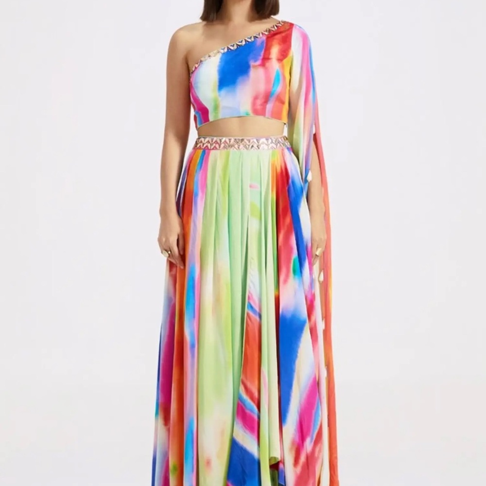 Basanti Kapde aur koffee Crop Top & Skirt Set small
